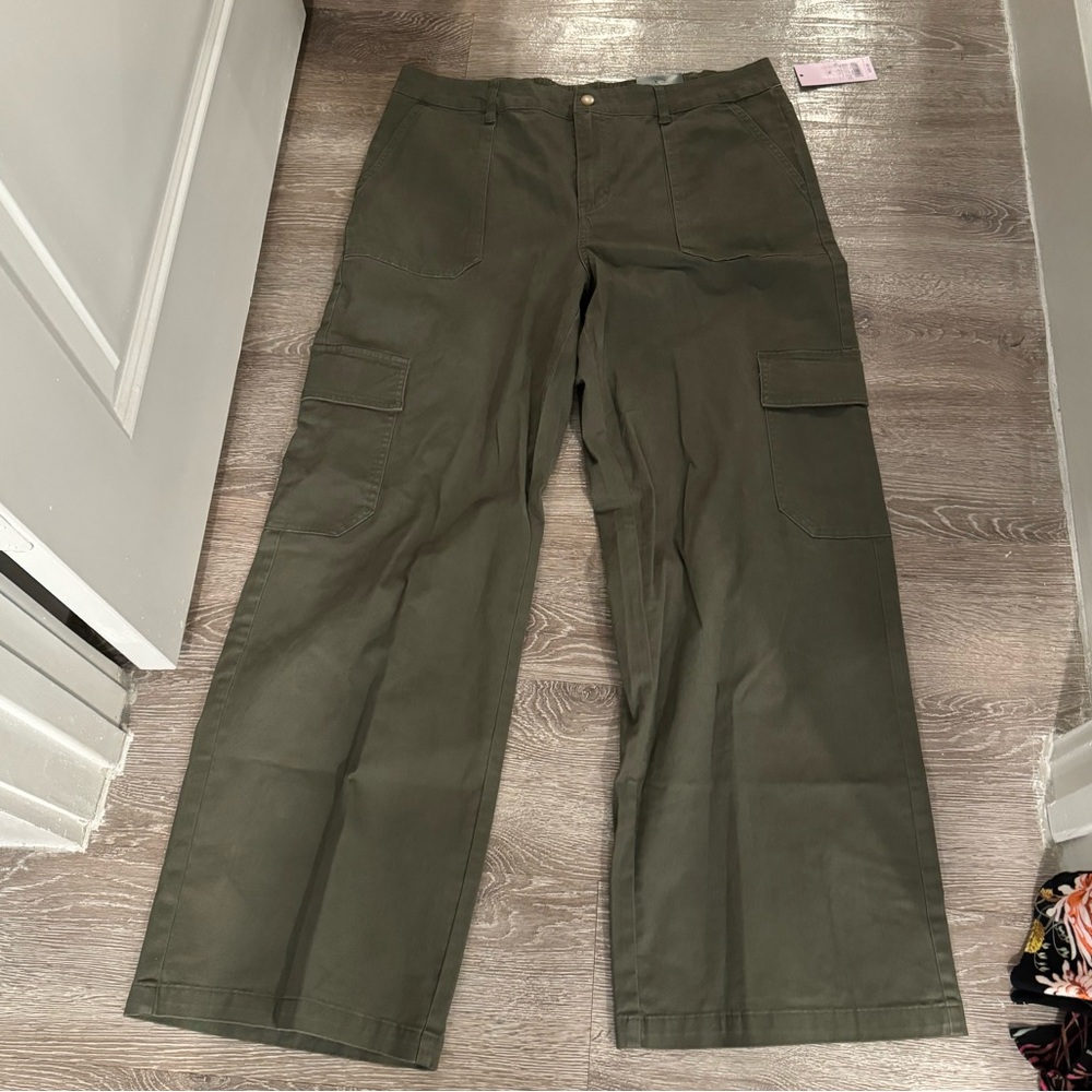 Target cargo pants, size XL